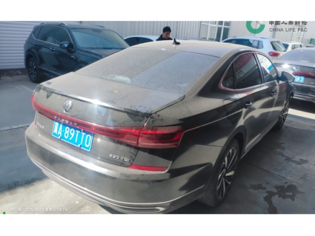 大众帕萨特帕萨特 2022款 330TSI 豪华版