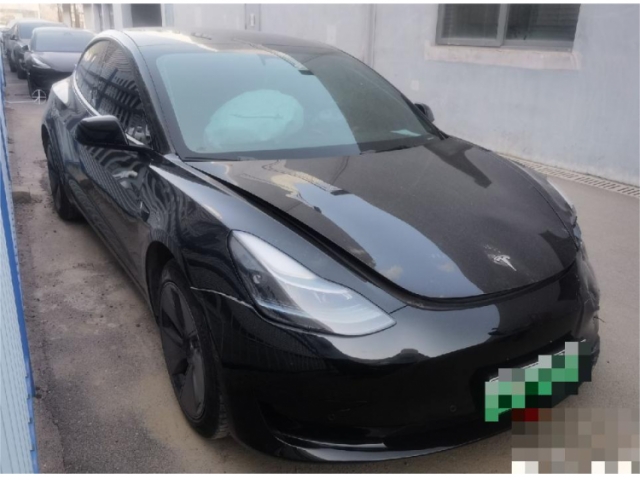 特斯拉Model 3