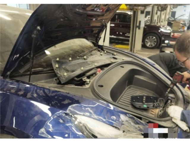特斯拉Model 3