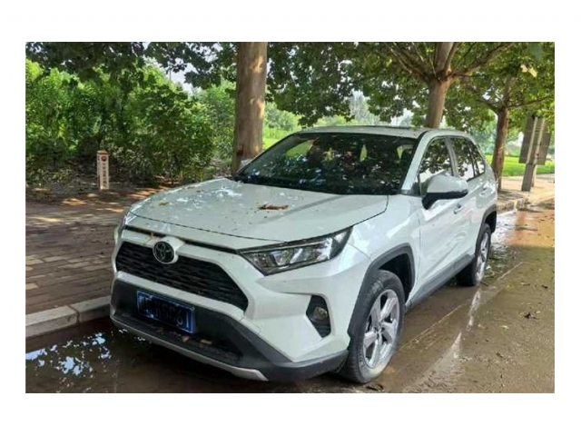 丰田RAV4荣放