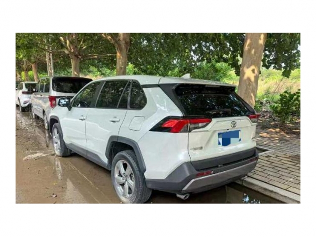 丰田RAV4荣放