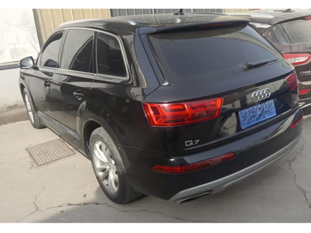 奥迪奥迪Q7