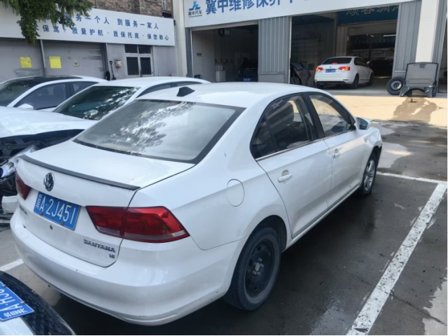 大众桑塔纳