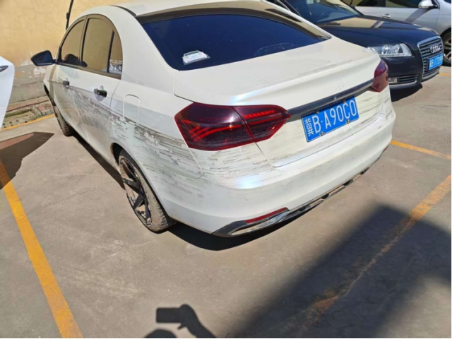 吉利汽车帝豪