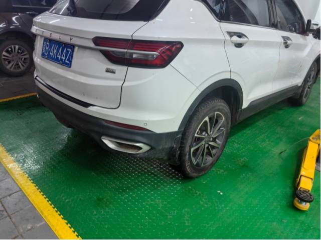 吉利汽车缤越