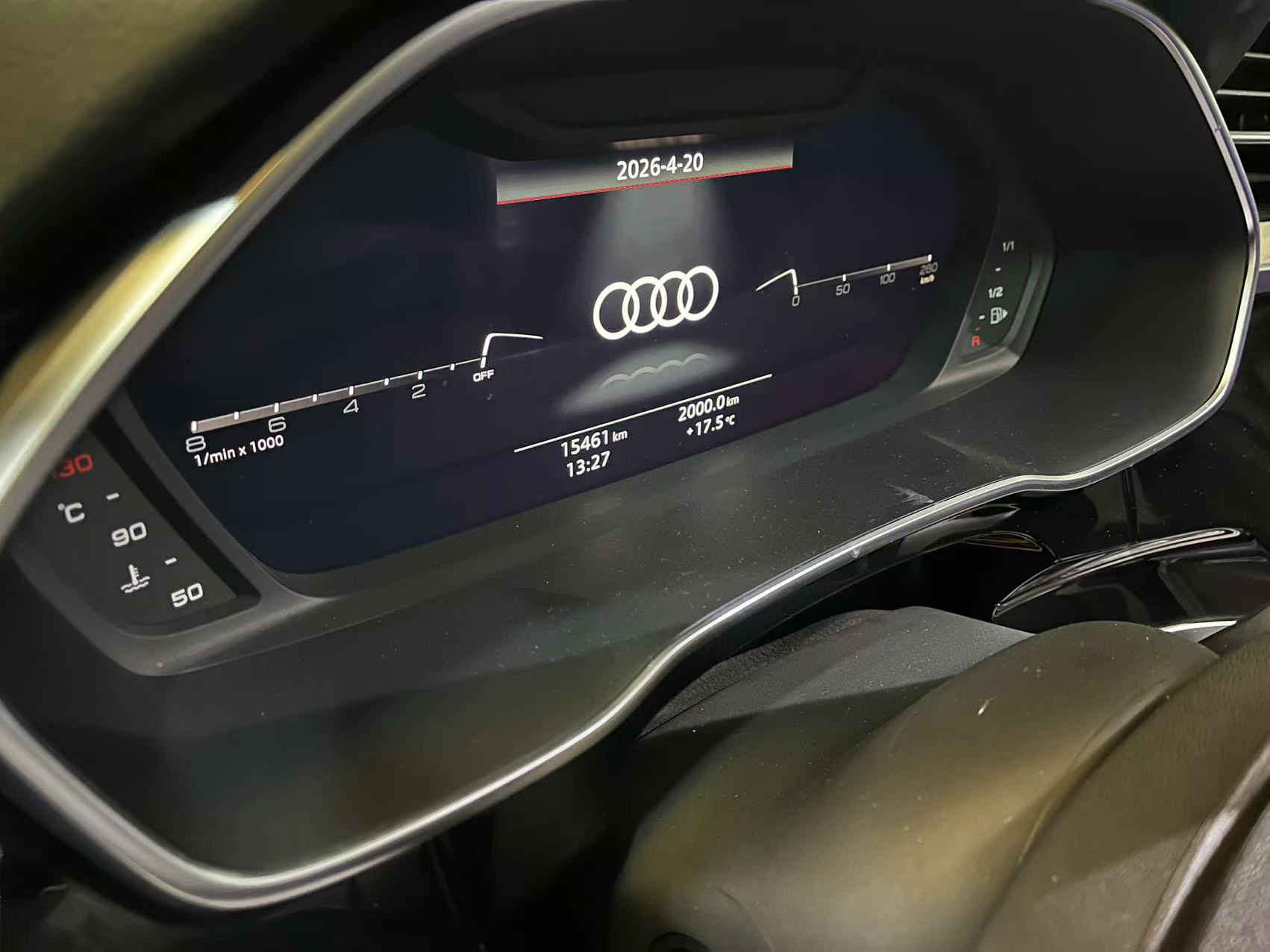 Q3 SPORTBACK（2020-