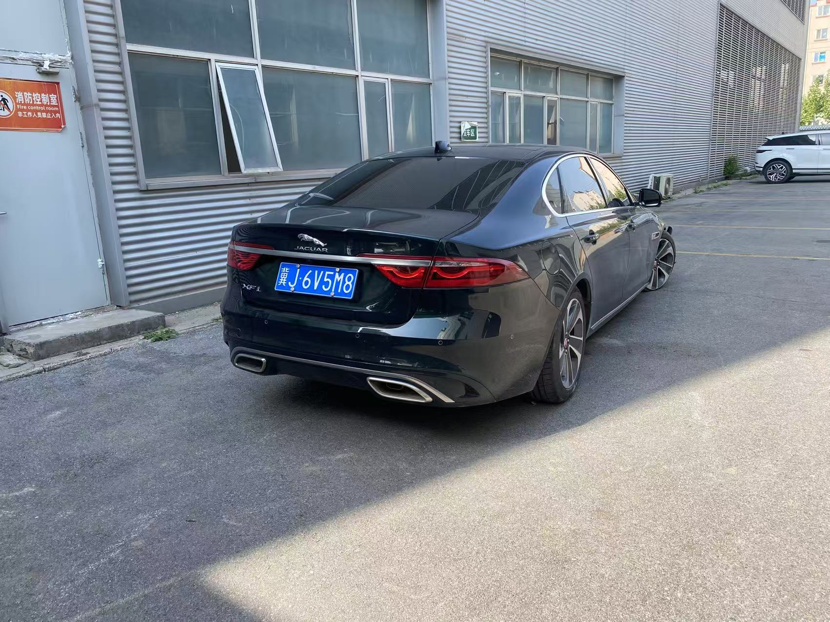 XF