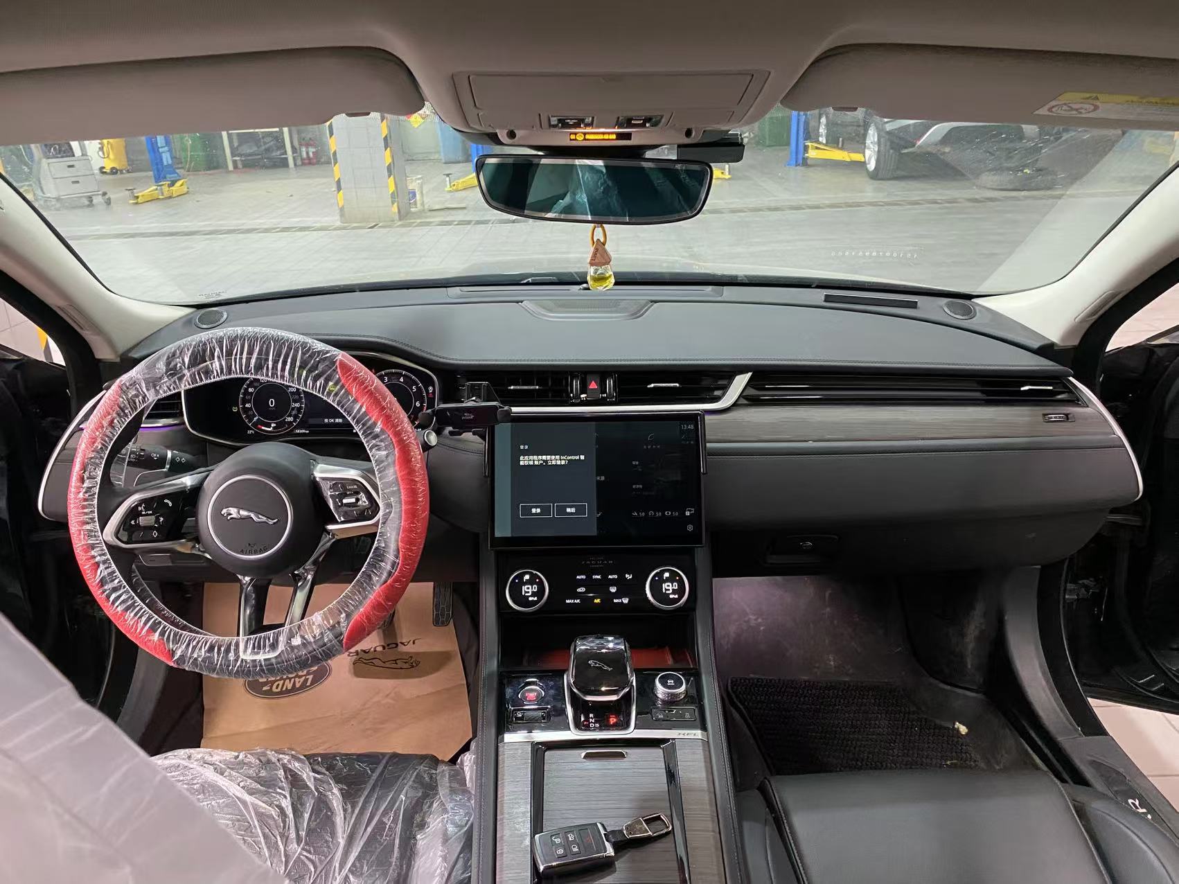 XF