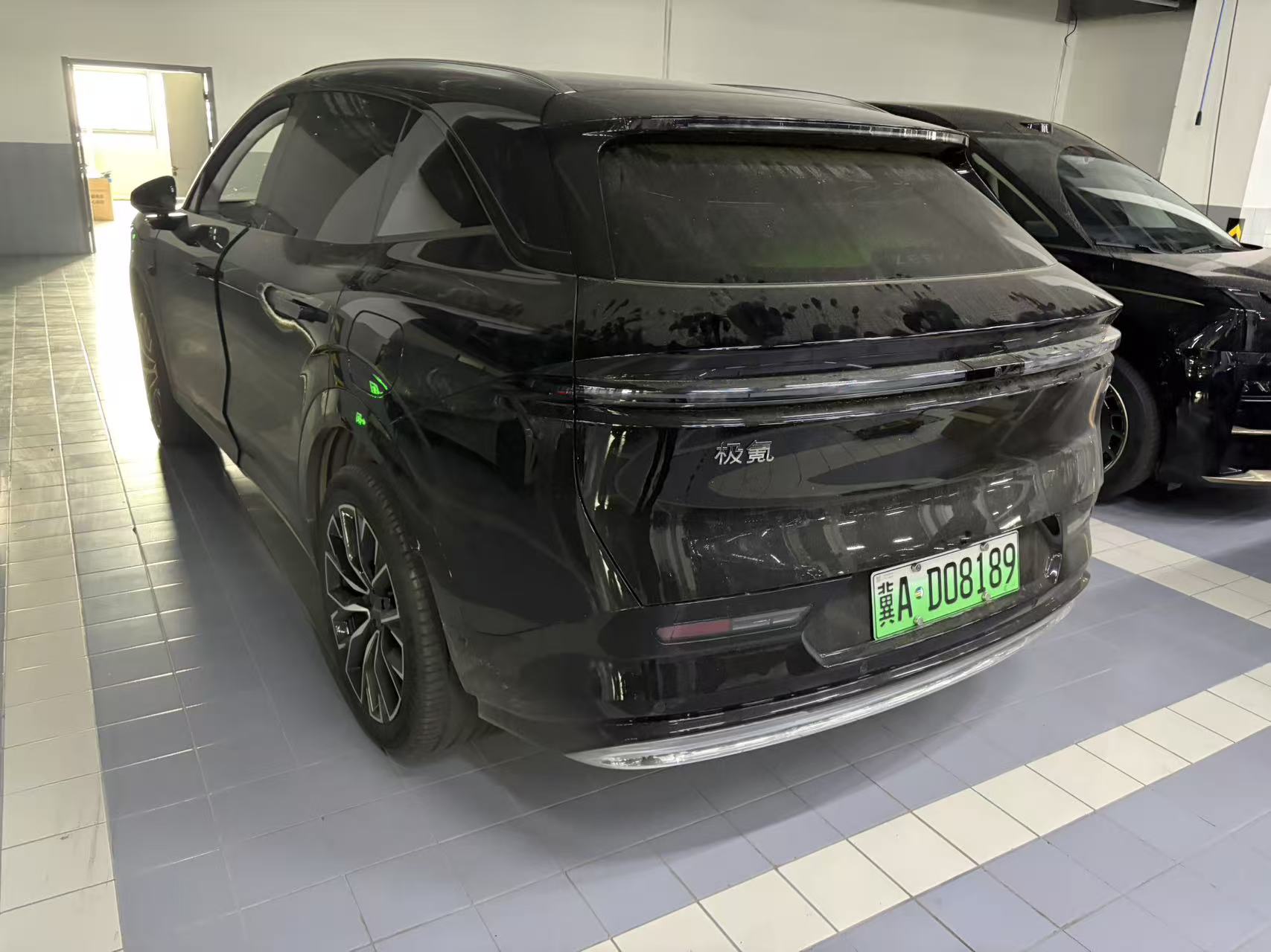 极氪7X