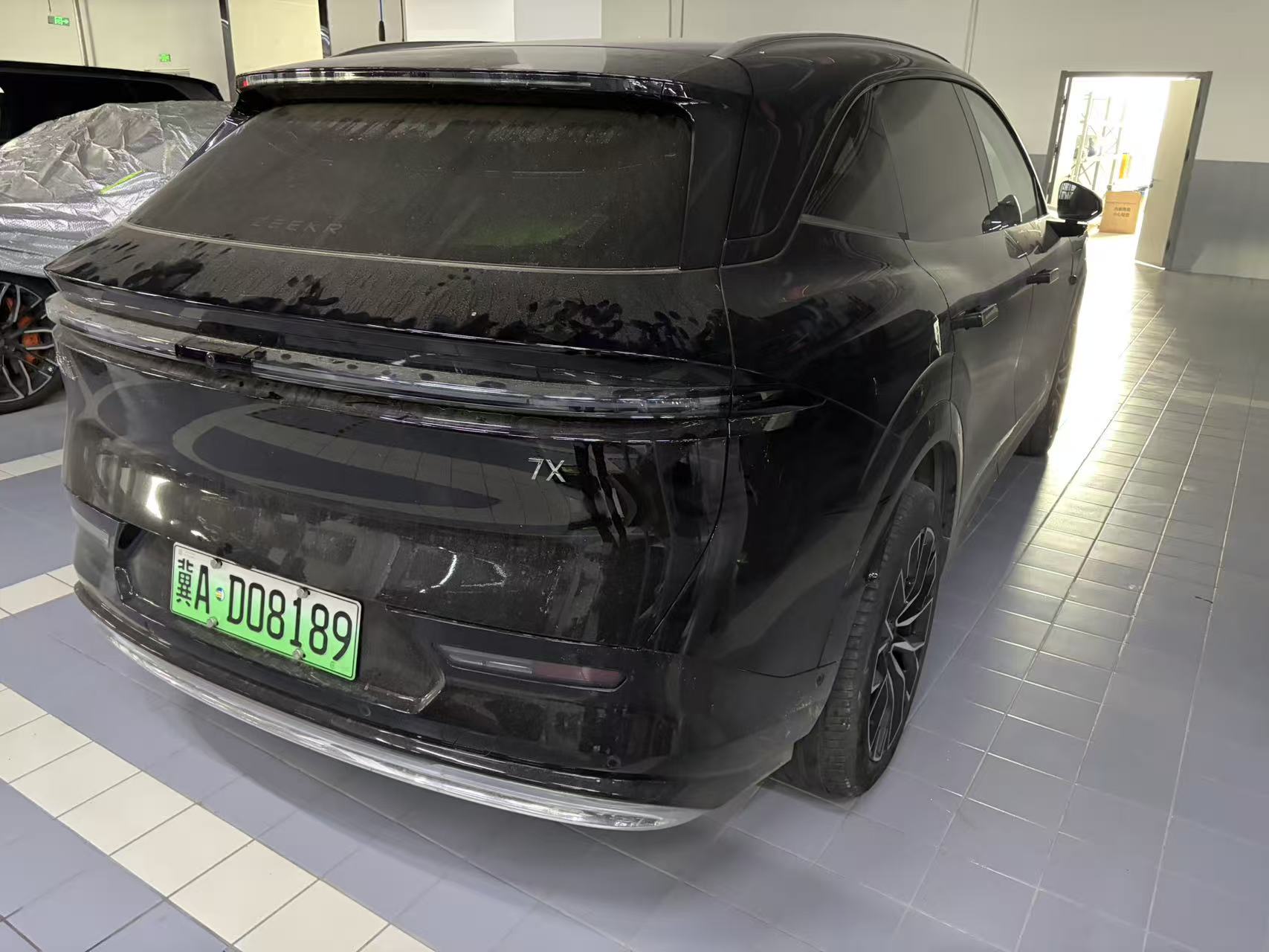 极氪7X