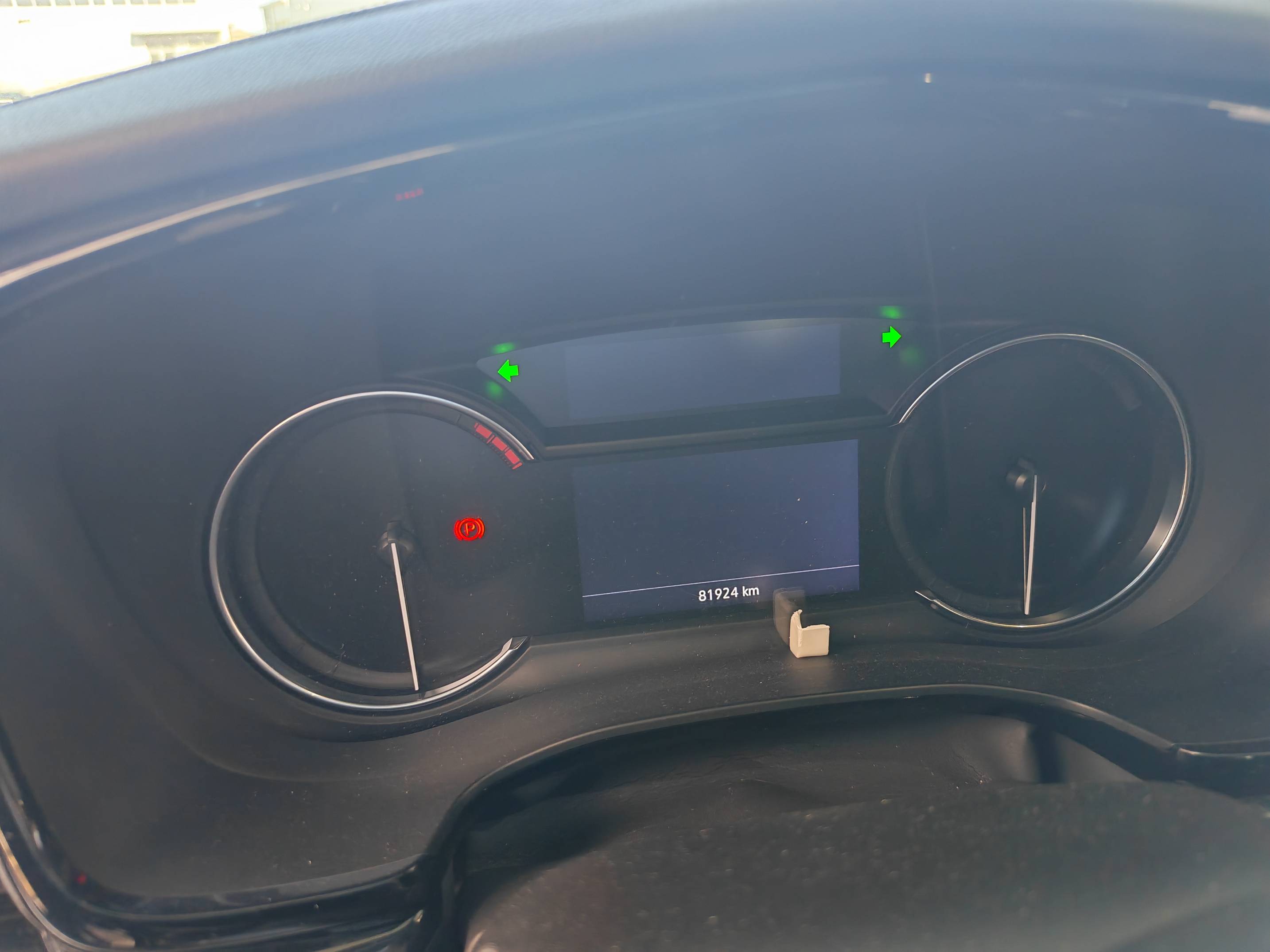 XT6