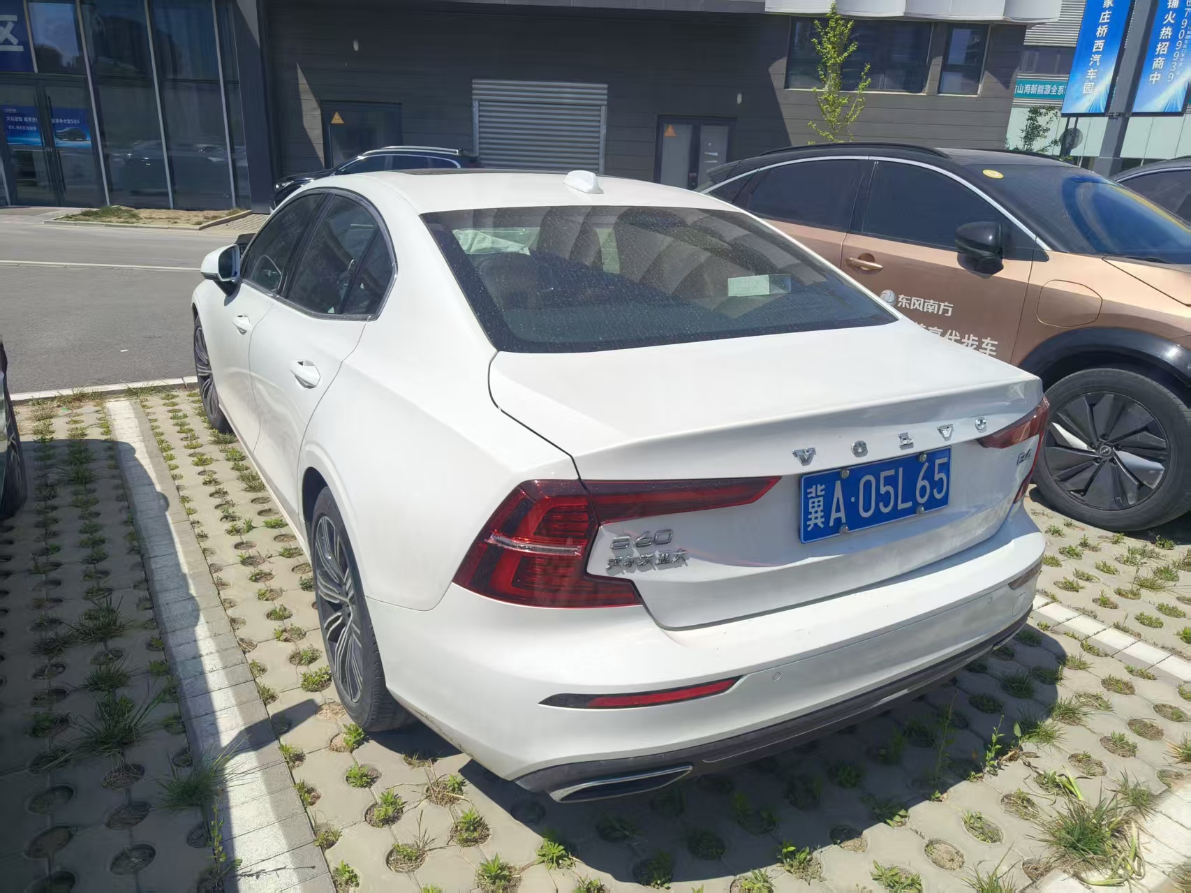 S60