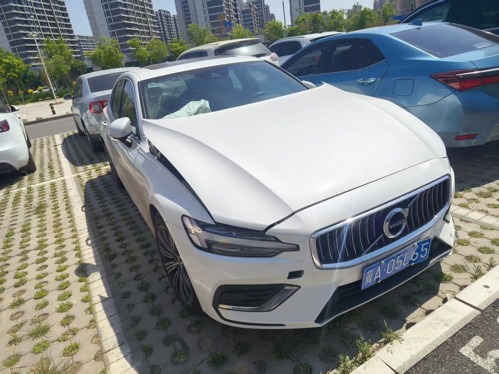 S60