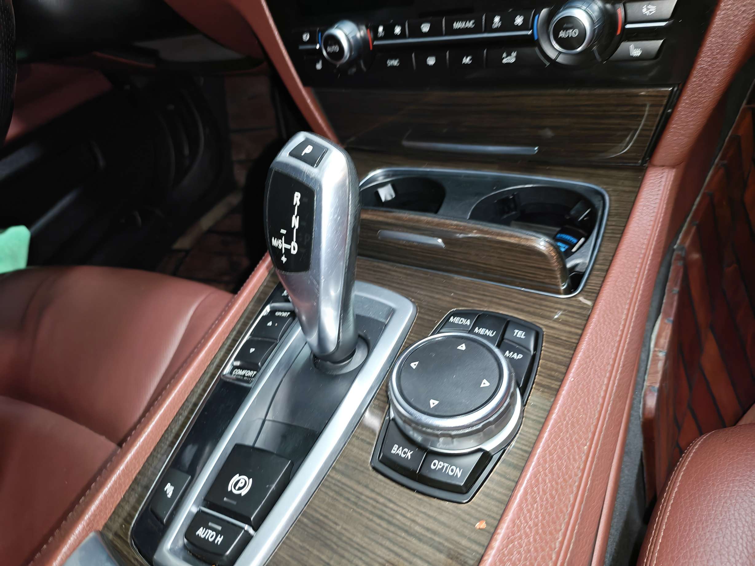7 SERIES-7系（2009-2015）