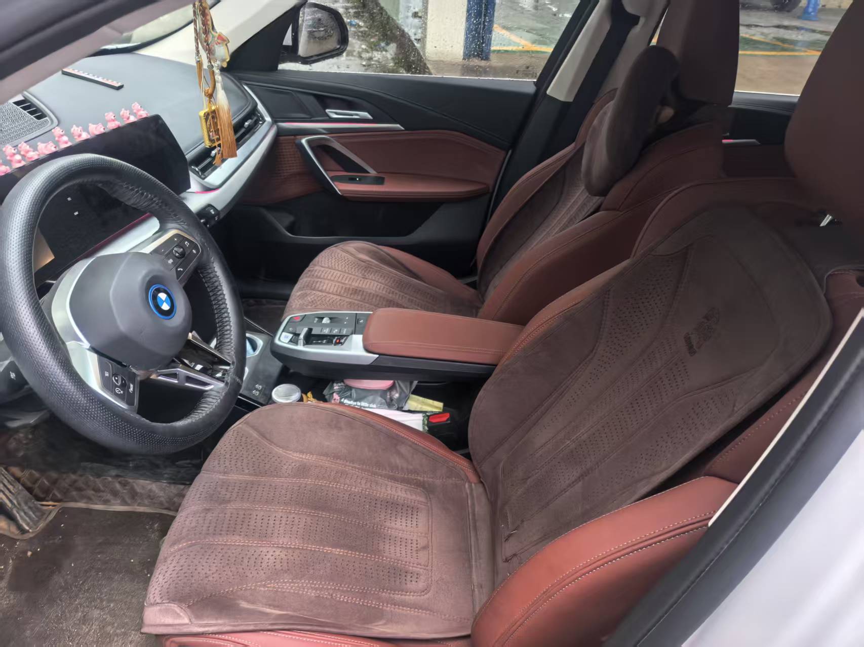 IX1 EV（2023-