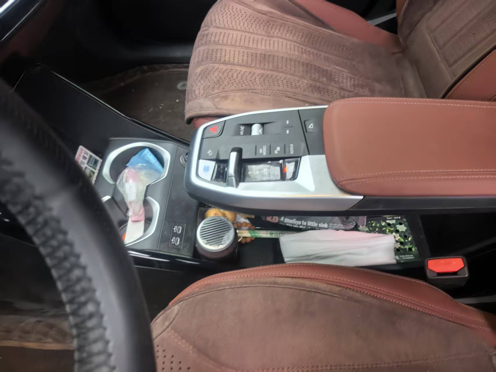 IX1 EV（2023-