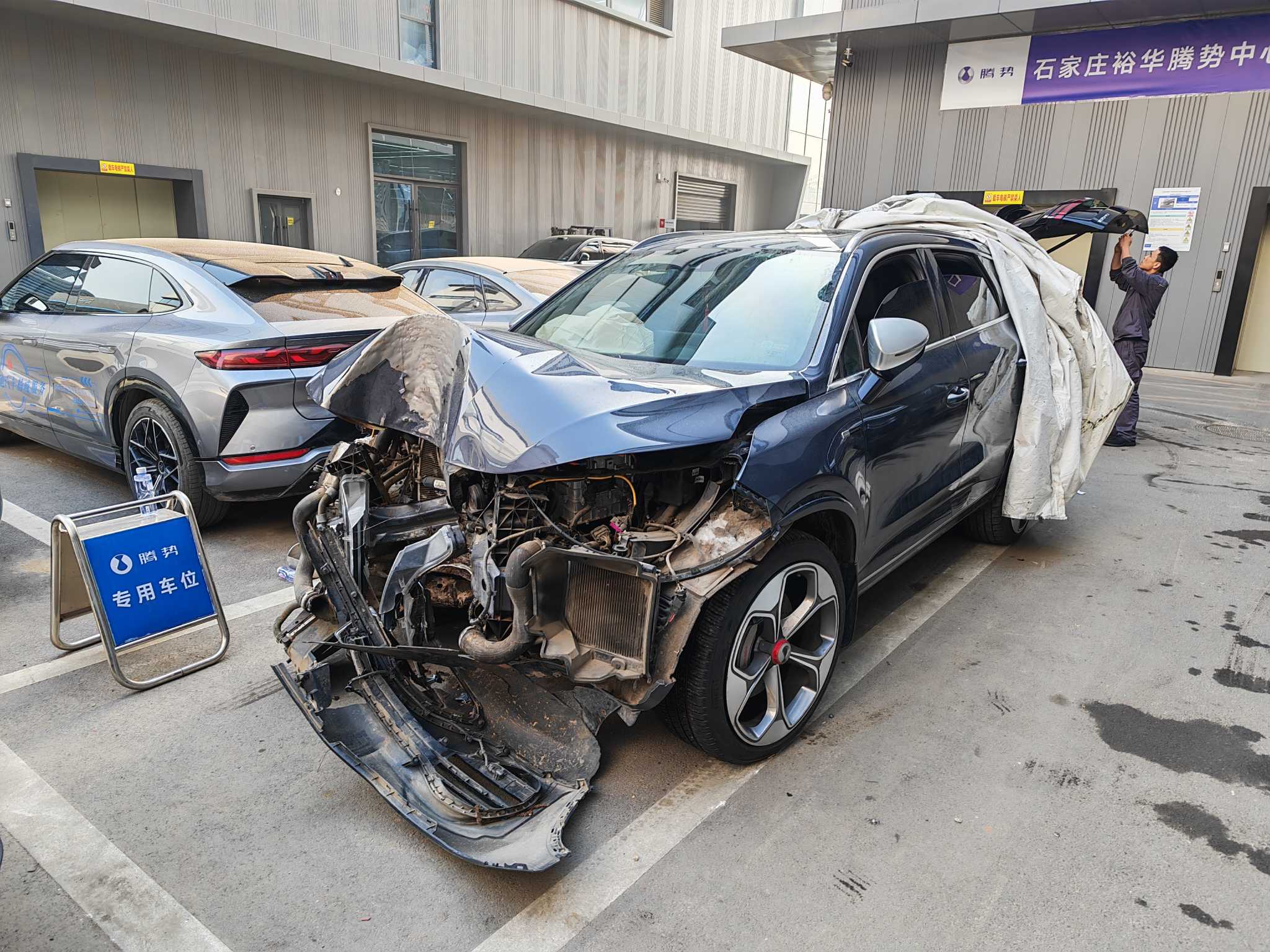 腾势X（2019-2020）