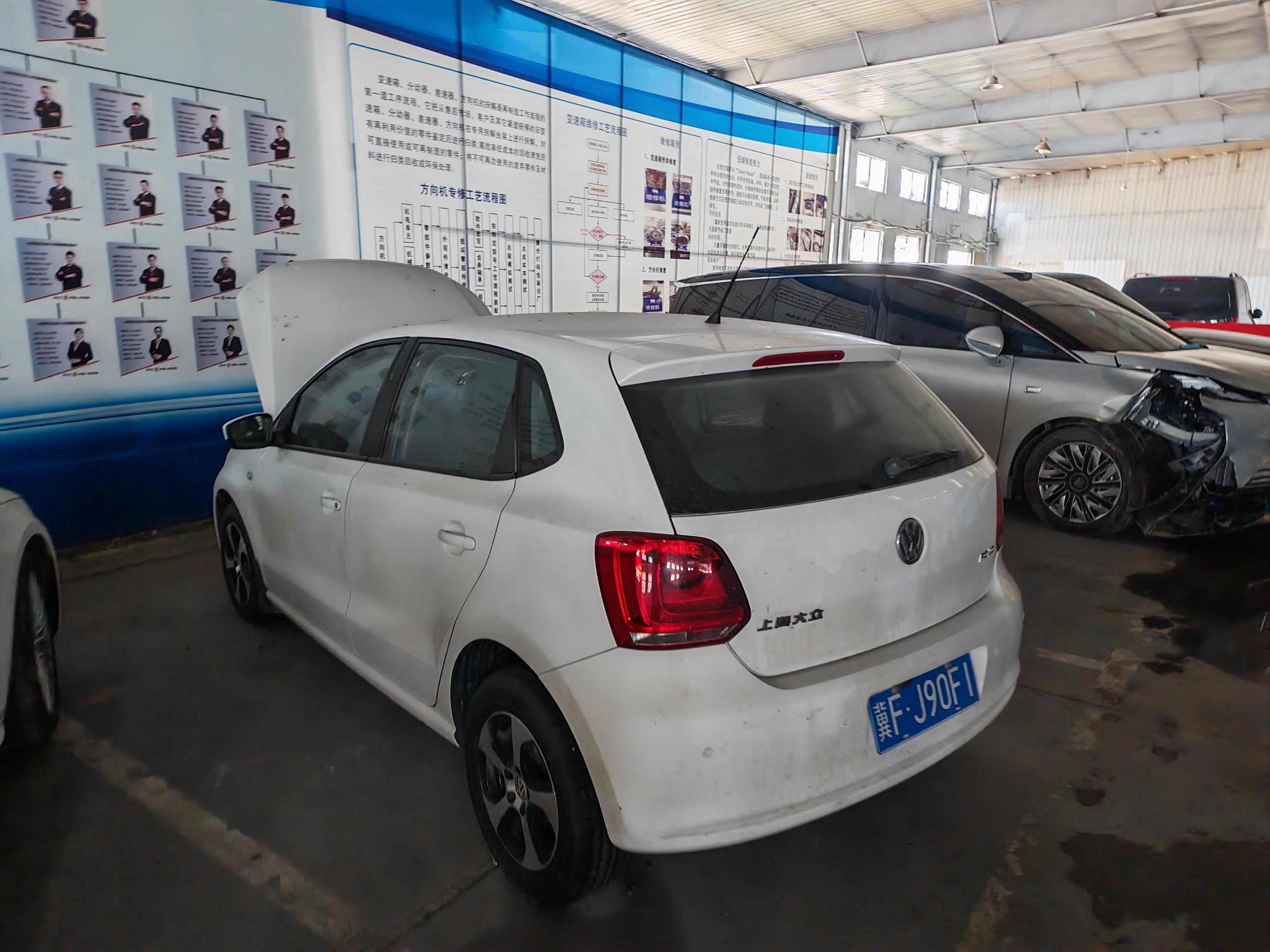 POLO 两厢（2010-2018）