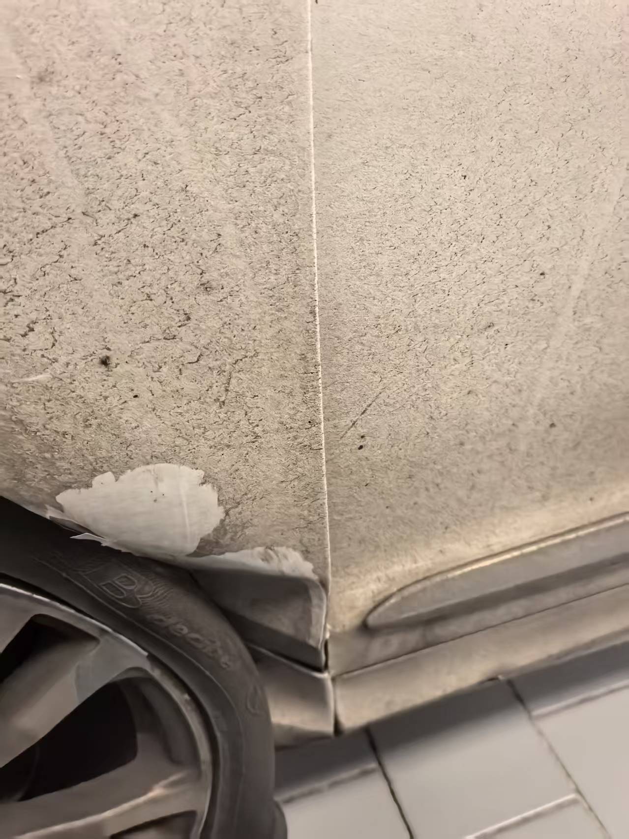 艾力绅