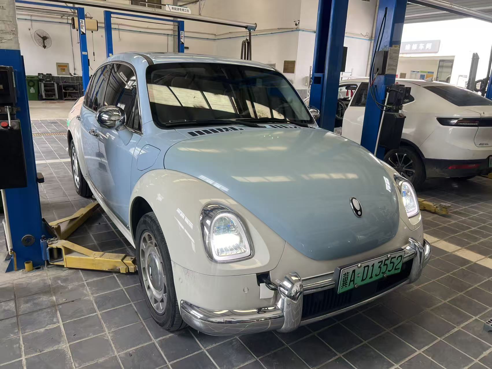芭蕾猫 EV(2022-