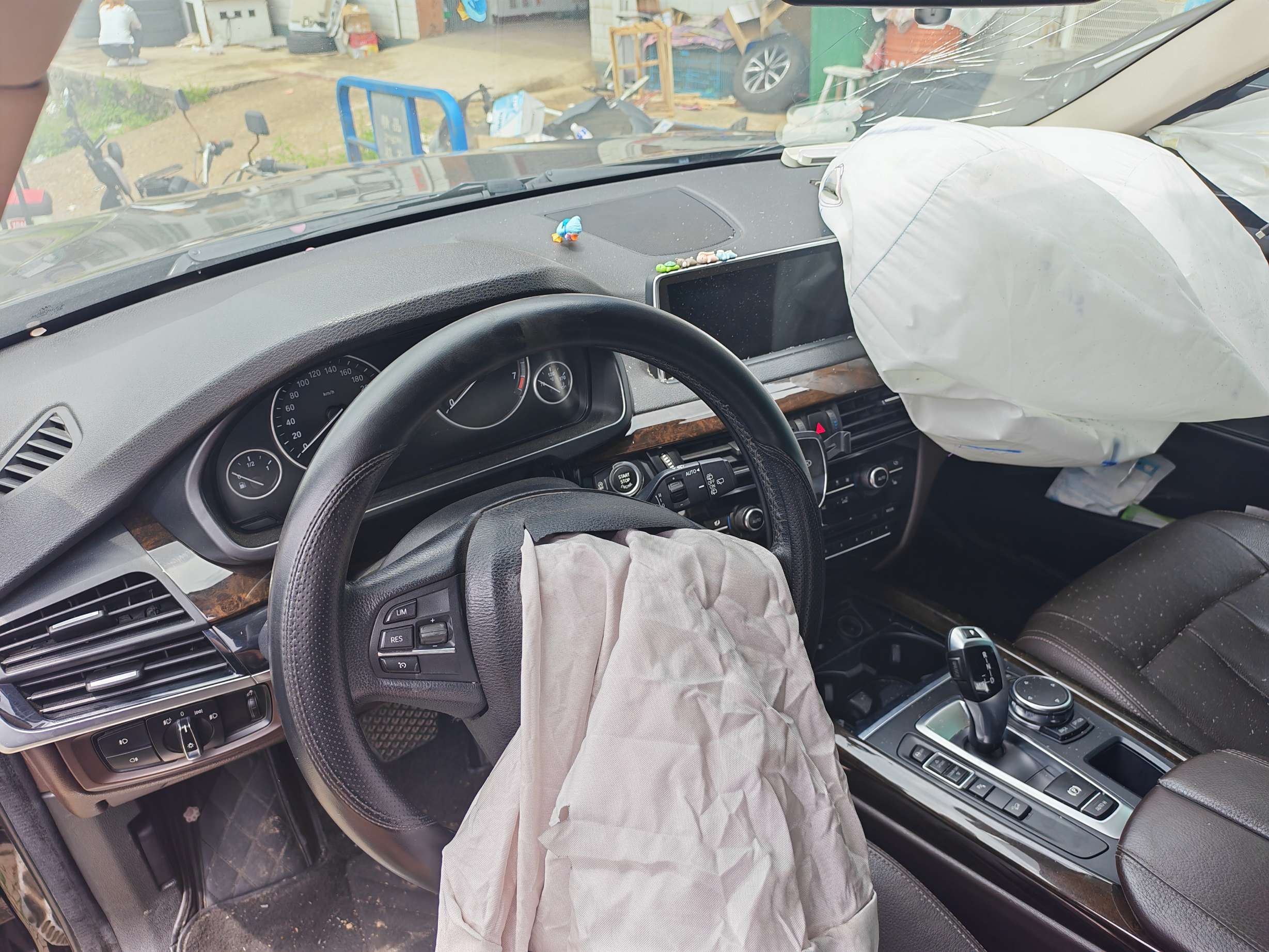 X5(2014-2018)
